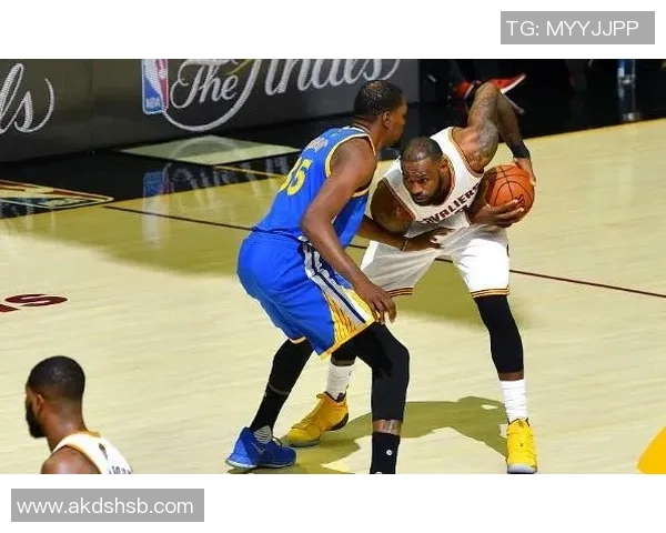 2017年5月3日勇士与爵士的激烈对决回顾与精彩瞬间分析