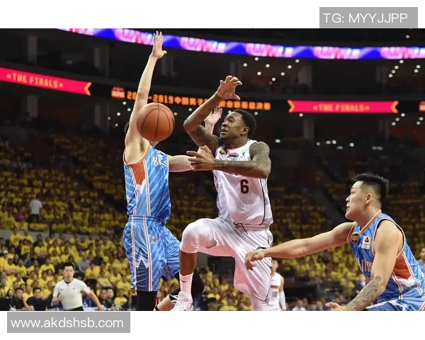 2017年4月5日新疆对阵广东篮球赛精彩全场录像回顾与分析