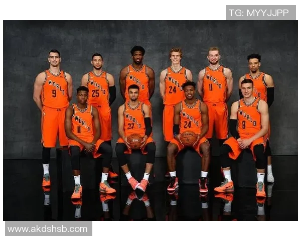 2018年NBA世界队与美国队精彩对决回顾及赛后分析 2018年NBA世界队与美国队精彩对决回顾及赛后分析